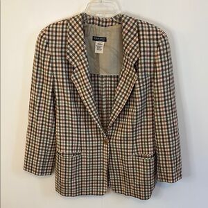 Giorgio Armani Brown and Cream Blazer Timeless Elegance